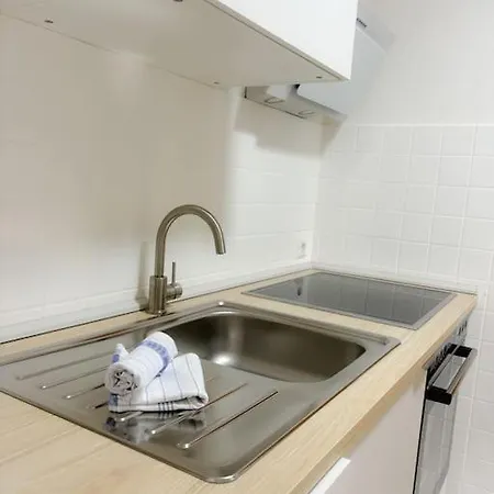 Hell Und Ruhig Mit 2 Schlafz. + S-bahnanbindung * Ulm